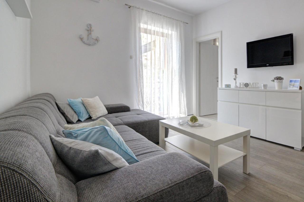 Apartman Luka Sveti Juraj Bagian luar foto